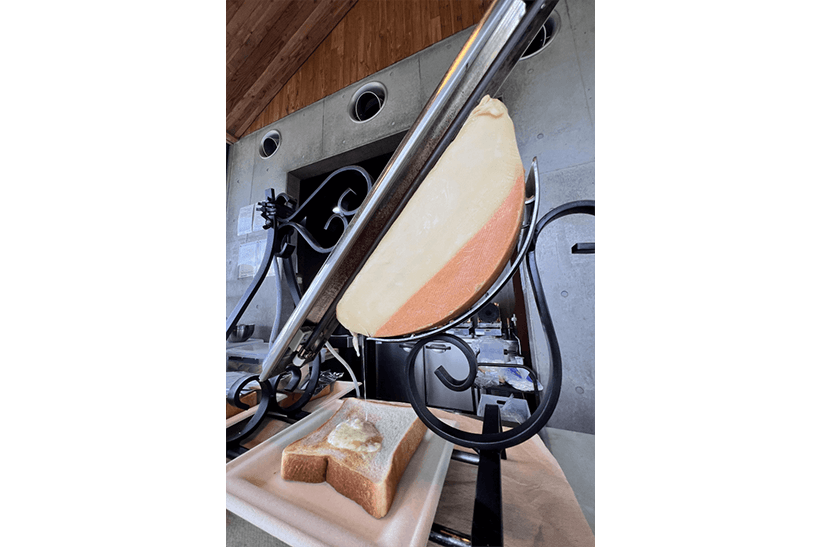 ラクレットトースト