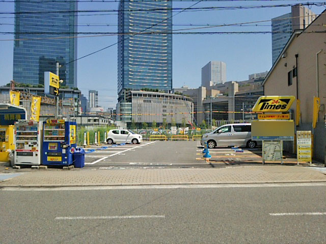 タイムズ新梅田シティ第１２ カーシェアリングのタイムズカーシェア